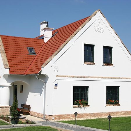 Palos Resort Zalacsány Zewnętrze zdjęcie